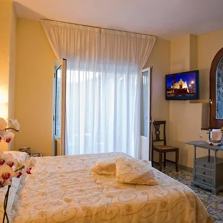 Strand Hotel Delfini Ischia Exterior photo