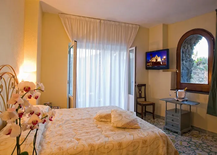 Strand Hotel Delfini
