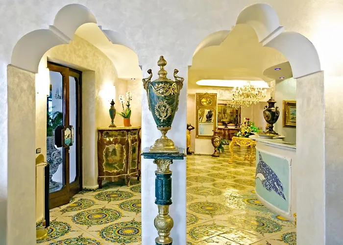 Strand Hotel Delfini