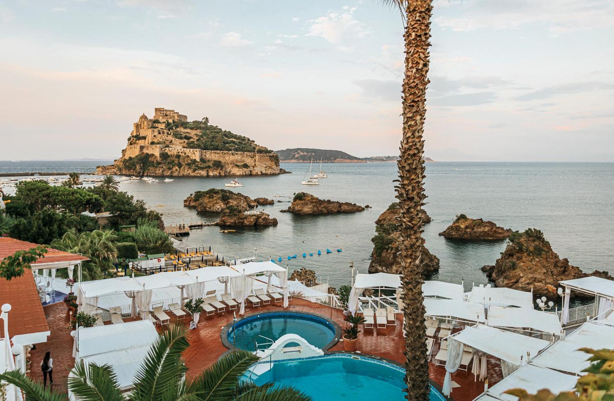 Hotel Delfini 4*