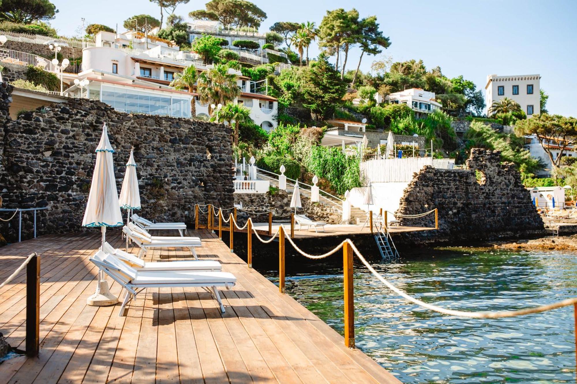 Hotel Delfini Ischia